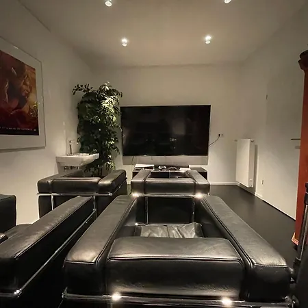 The Birdy Mountains Luxury 146qm, Sauna, Entertainment Apartment *