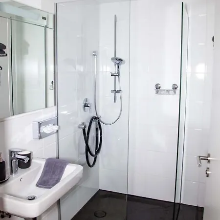 Apartment The Birdy Mountains Luxury 146qm, Sauna, Entertainment Schlitz