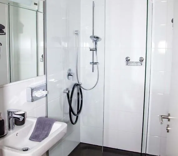 Apartman The Birdy Mountains Luxury 146qm, Sauna, Entertainment Schlitz